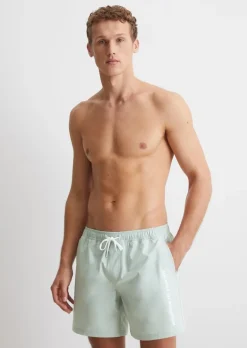 Badeshorts aus recyceltem Material