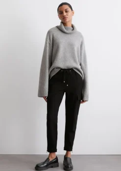 Cargo-Travelpants tapered aus kompaktem Jersey-Twill