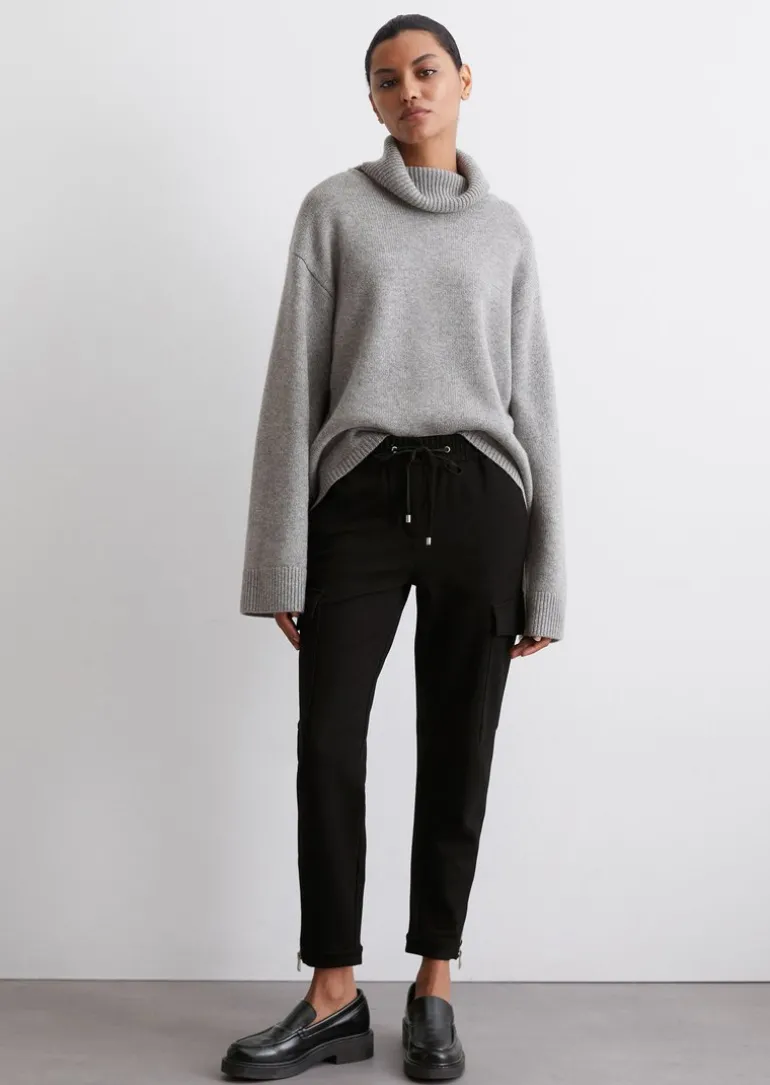 Cargo-Travelpants tapered aus kompaktem Jersey-Twill