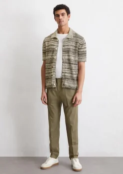 Chino Model Osby Jogger tapered aus leichtem Bio-Baumwoll-Leinen-Mix