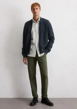 Chino Model Osby tapered aus Bio-Baumwolle-Mix