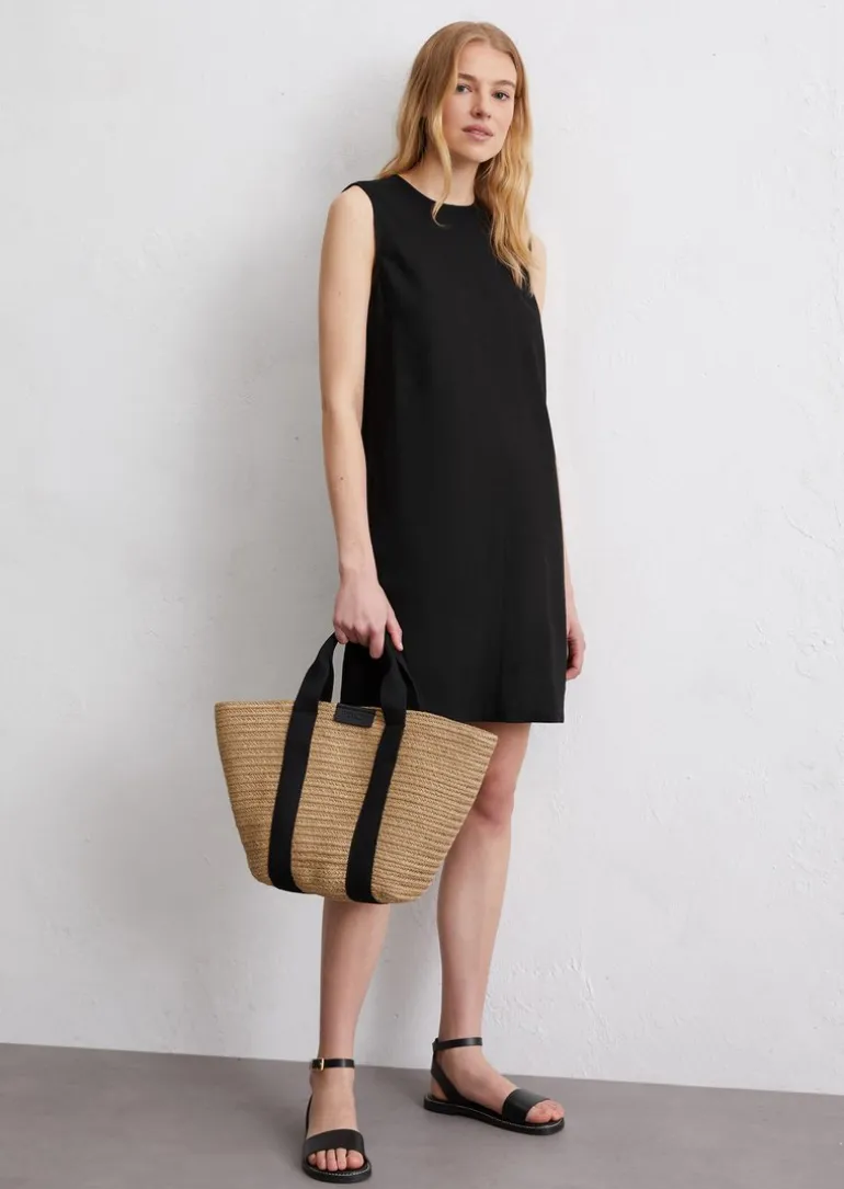 Etuikleid ausgestellt aus Leinen-Viskose-Stretch