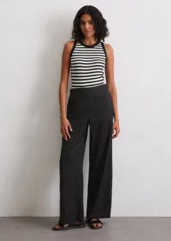 Hose wide aus Naia™-Twill