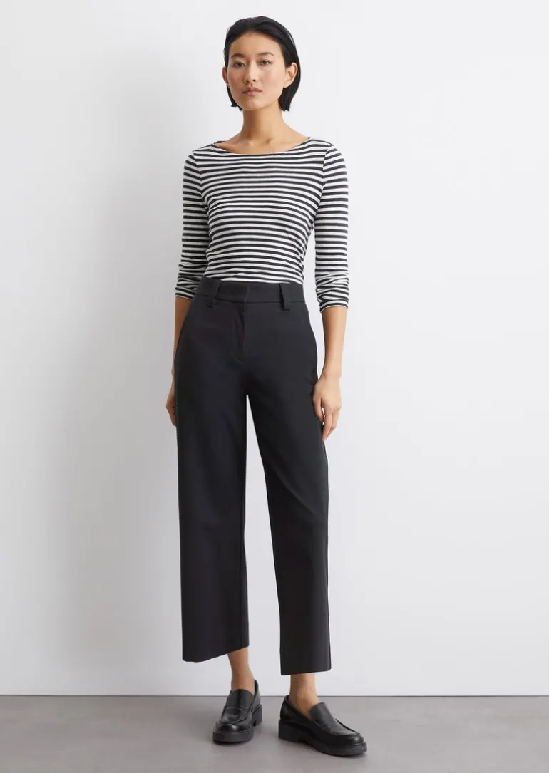 Interlock-Jersey-Hose wide aus stretchigem Organic Cotton-Mix