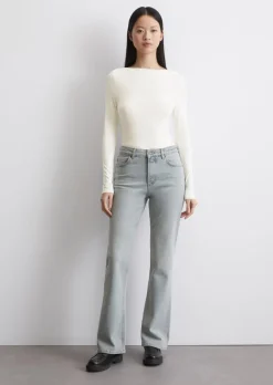 Jeans Model Kiruna flared aus Organic-Cotton-Lyocell-Mix