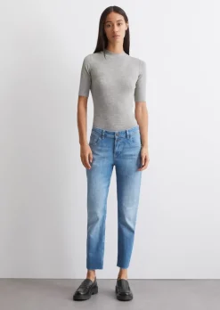 Jeans Model Theda boyfriend cropped mit zwei Knöpfen
