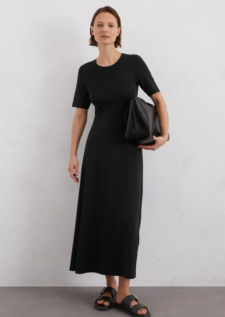 Jerseykleid aus OCS Blended TENCEL™ Modal