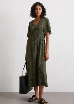 Kleid mit elastischer Taille flared aus fließendem Viskose-Twill