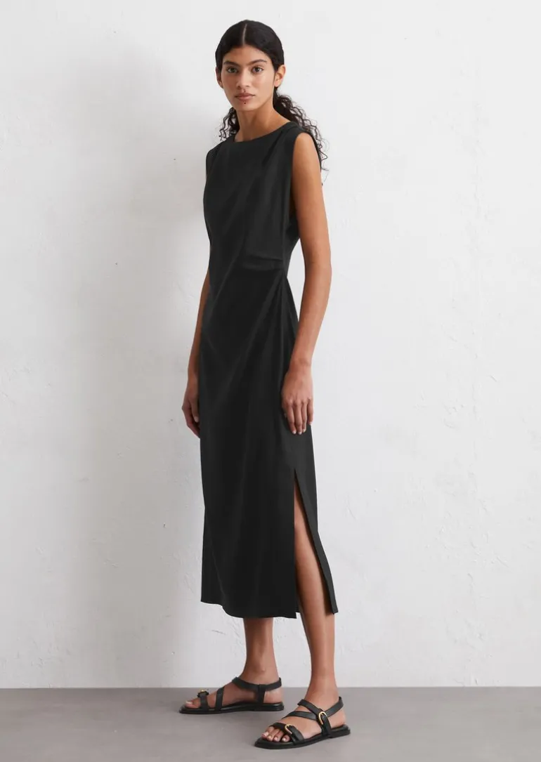 Kleid shaped aus Leinen-Viskose-Stretch