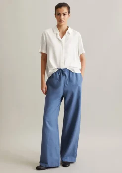 Kurzarm-Bluse relaxed aus fließender Viskose