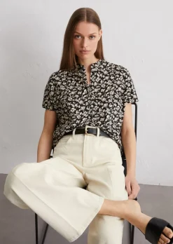 Kurzarm-Jersey-Bluse relaxed aus bedrucktem Single Jersey