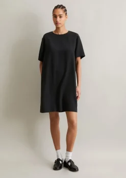 Kurzes Kleid relaxed aus LENZING™ Lyocell