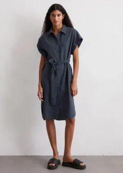 Leinenkleid relaxed mit Taillengürtel