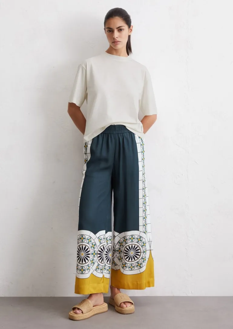 Print-Hose wide aus ECOVERO™ von LENZING™