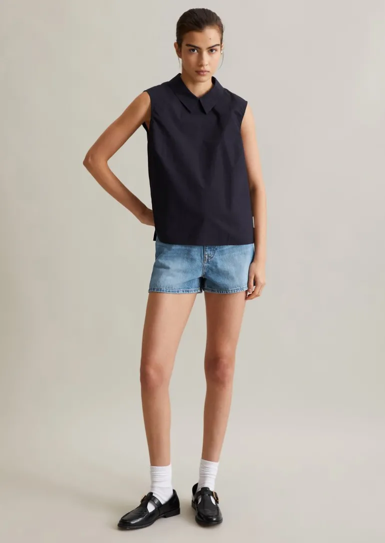 Ärmellose Popeline-Bluse regular mit Falten-Detail im Rücken