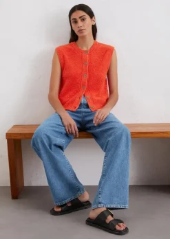 Ärmellose Strickweste regular aus Bouclé-Garn