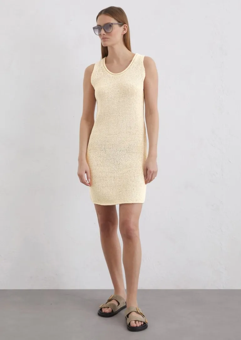 Ärmelloses Strickkleid slim aus Bändchengarn