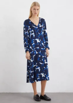 Satinkleid A-Shape aus fließender Viskose