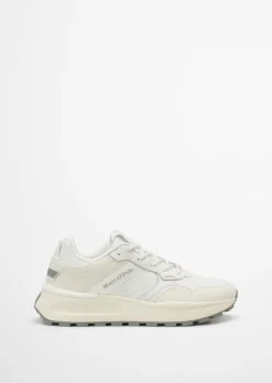 Sneaker aus recyceltem Leder und Polyester