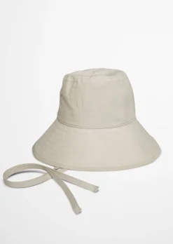 Sommerhut aus Leinen