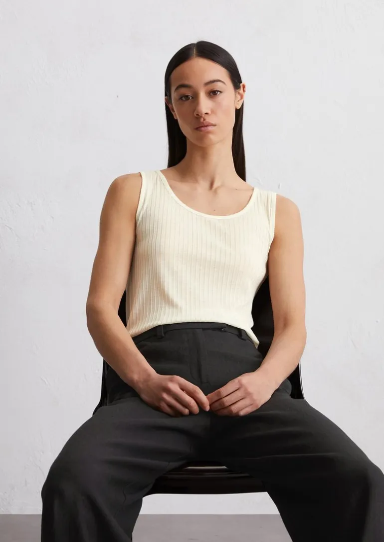 Top regular aus TENCEL™ Lyocell