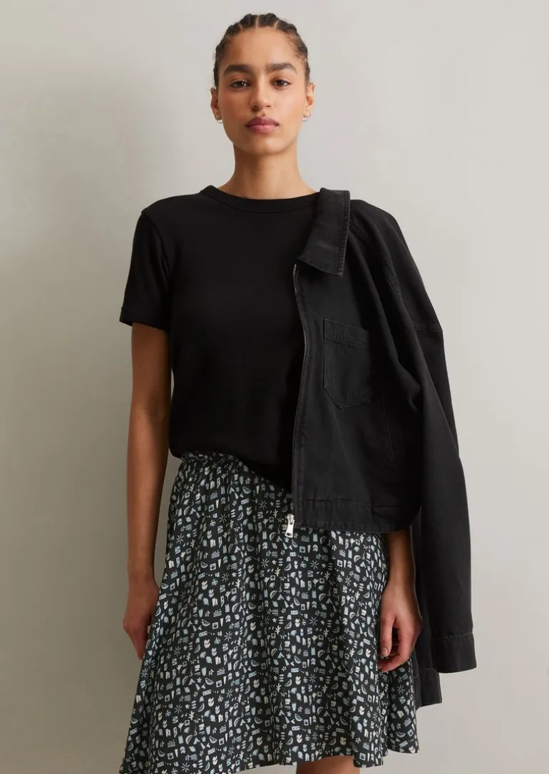 T-Shirt slim aus Eyelet-Single-Jersey