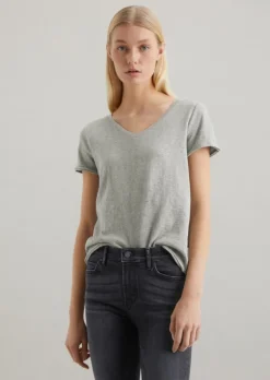 V-Neck-T-Shirt regular aus Organic Cotton Slub Jersey
